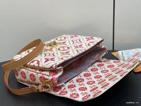 WIS METIS-25*19*7cm POCHETTE VUITTON LOUIS 1130